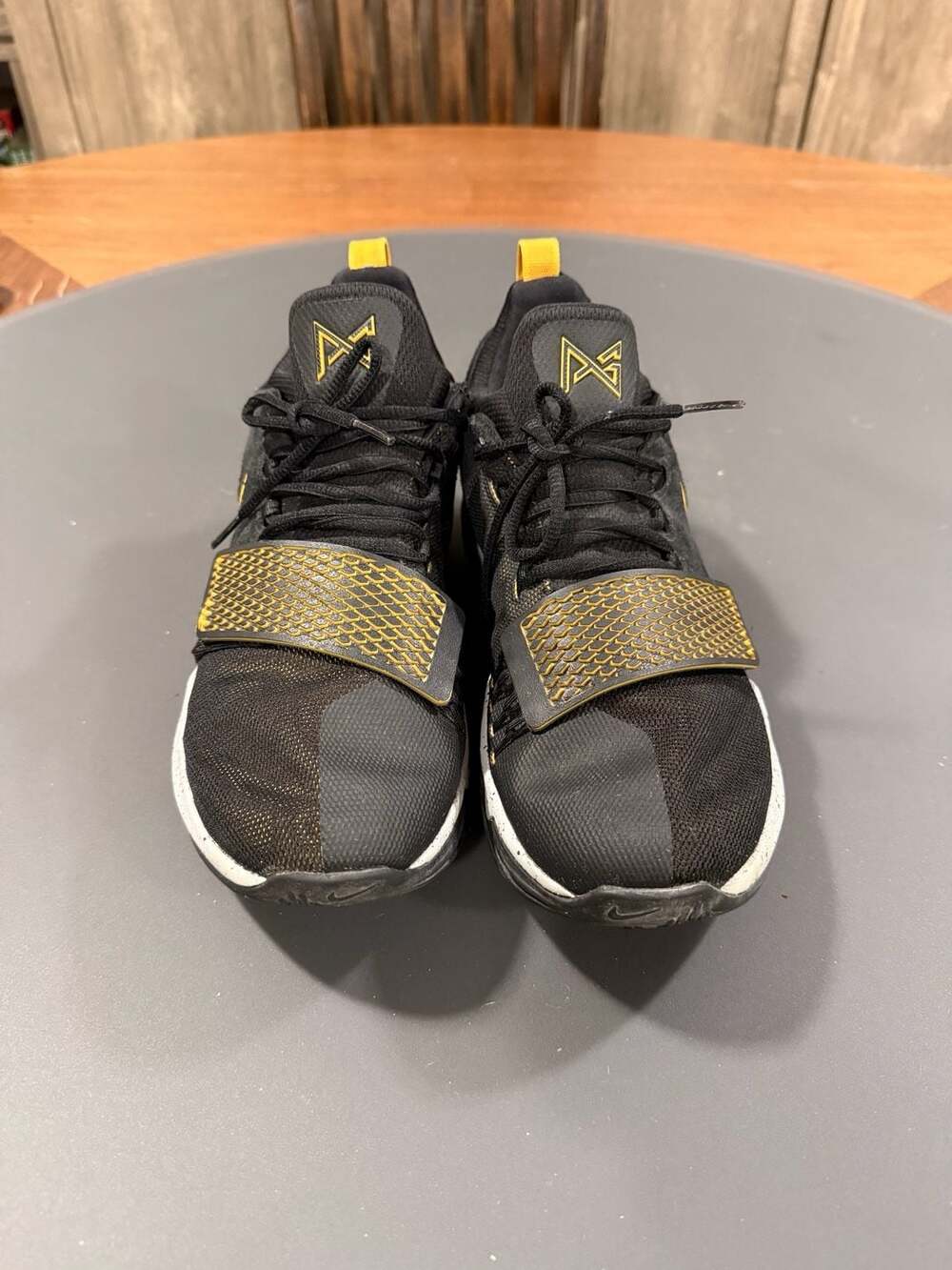 Nike PG 1 Black University Gold Size 8.5 - Picture 2 of 5